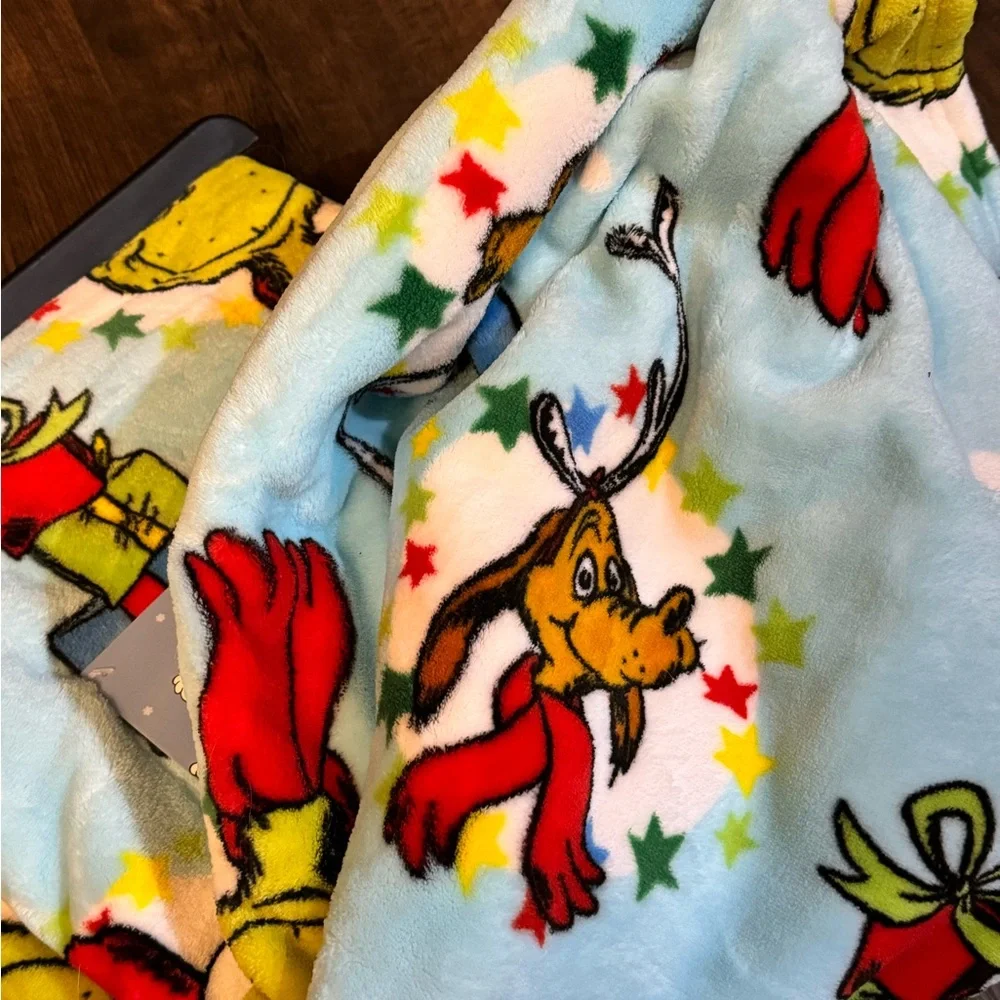 Grinch Christmas throw blanket